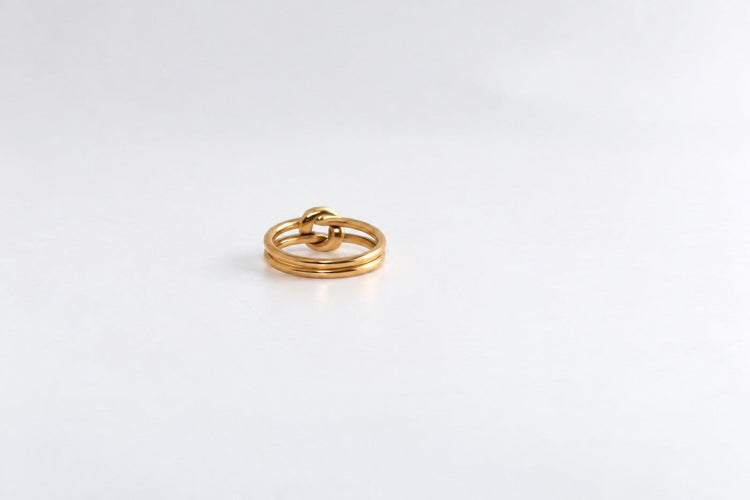 Bague 51 Bague double liens en or jaune 18k avec diamants 58 Facettes LP1960/RUNB