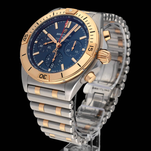 Montre Breitling Chronomat 42 - Montre automatique en or rose et acier, 42 mm 58 Facettes BTL/CHM/246
