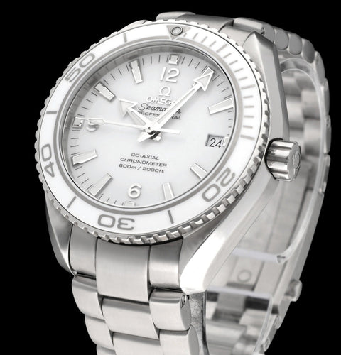 Montre Omega - Montre Seamaster Planet Ocean 232.30.42.21.04.001, 2015, boîte et papiers 58 Facettes OMG/SEA/454