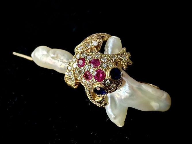 Pendentif Pieper - Pendentif et épingle grenouille en or jaune 18 carats, perle baroque et pierres précieuses 58 Facettes pendentif 230913