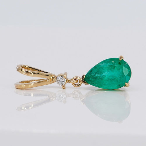 Pendentif Pendentif goutte en or jaune 14 kt, émeraude de Zambie et diamant 58 Facettes P0013