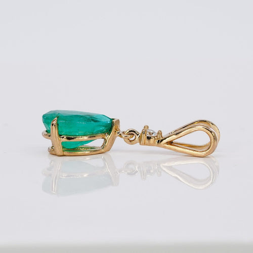 Pendentif Pendentif goutte en or jaune 14 kt, émeraude de Zambie et diamant 58 Facettes P0013