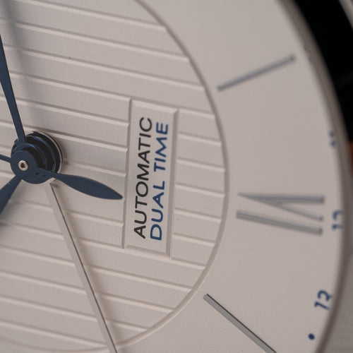 Montre Baume & Mercier - Montre Classima automatique GMT 58 Facettes TOT-11974