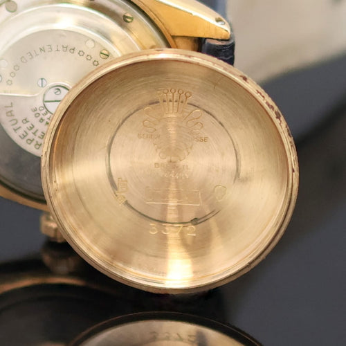 Montre Rolex - Montre « Ovetto » Bubbleback en or rose 18 carats, réf. 3372, vers 1945 58 Facettes RO-900