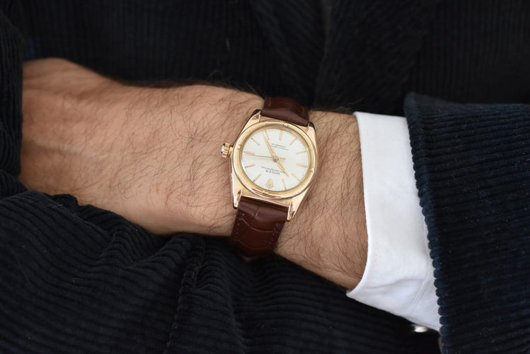 Montre Rolex - Montre « Ovetto » Bubbleback en or rose 18 carats, réf. 3372, vers 1945 58 Facettes RO-900