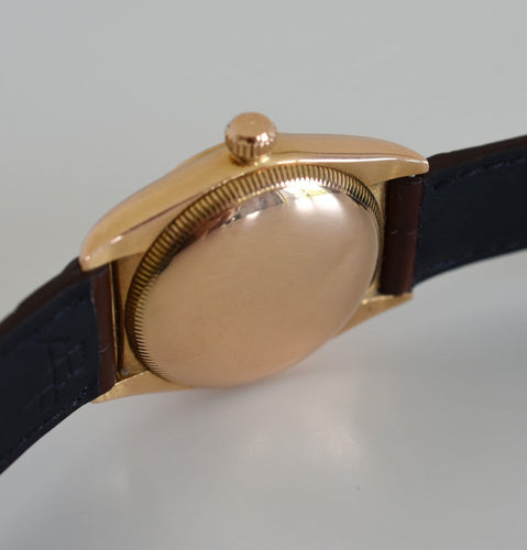 Montre Rolex - Montre « Ovetto » Bubbleback en or rose 18 carats, réf. 3372, vers 1945 58 Facettes RO-900