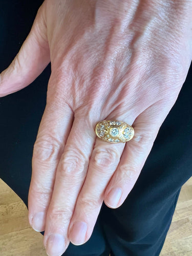 Bague 50.5 Bague dôme en or jaune 18 carats et diamants, 1,10 carat 58 Facettes BD224