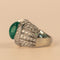 Bague 53 Bague rétro en or blanc 18 carats, émeraude cabochon et diamants 58 Facettes