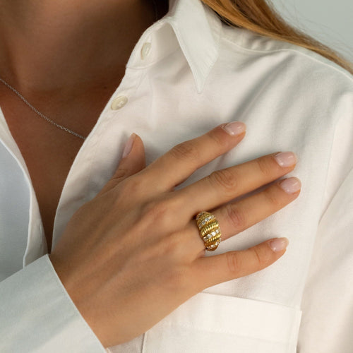 Bague 49 FRED - Bague vintage en or jaune 18 carats et diamants 58 Facettes
