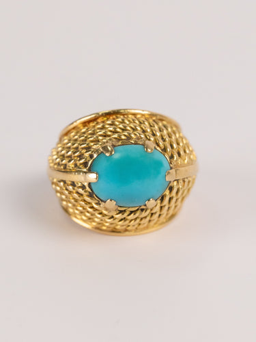 Bague 46 Bague dôme en or jaune 750‰, turquoise cabochon, années 1960-1970 58 Facettes