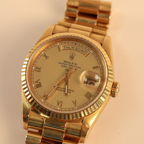 Montre Rolex - Montre Oyster Perpetual Day-Date en or jaune 18 carats 58 Facettes