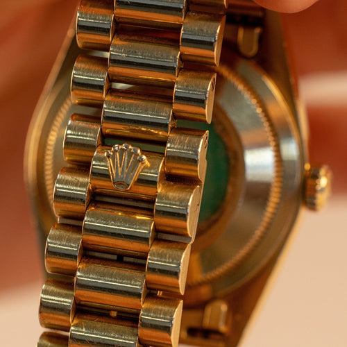 Montre Rolex - Montre Oyster Perpetual Day-Date en or jaune 18 carats 58 Facettes