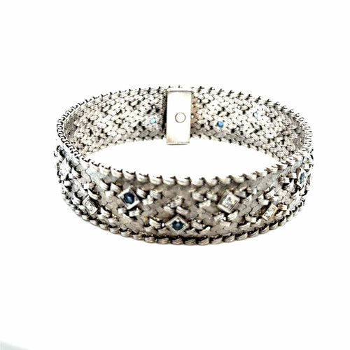 Bracelet Bracelet en or blanc 18 carats, diamants et saphirs 58 Facettes