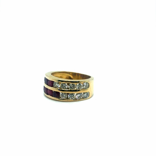 Bague 49 Bague bandeau rubis et diamants en or jaune 750, années 1960 58 Facettes