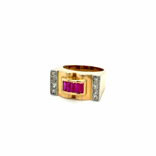 Bague 54 Bague Tank en or jaune 750‰, rubis taille baguette et diamants 58 Facettes