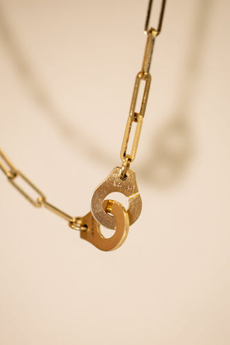 Collier Dinh Van - Collier Menottes R12 en or jaune 18 carats 58 Facettes