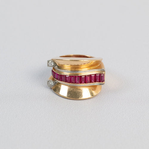 Bague 49 Bague Tank Rubis et Diamants, Années 1940-1950 58 Facettes