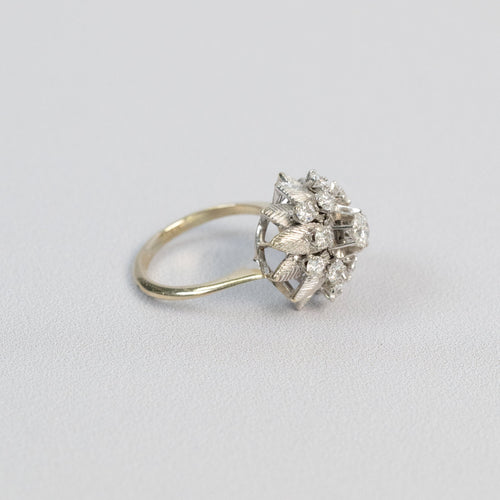 Bague 51 Bague Marguerite Vintage Or Blanc et Diamants 1,10 ct 58 Facettes