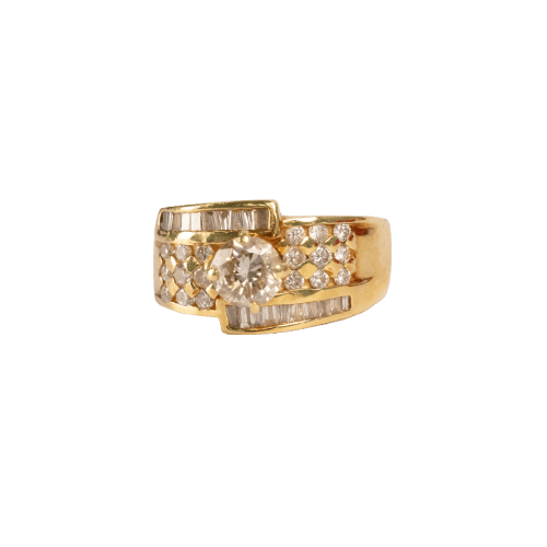 Bague 52 Bague cocktail vintage en or jaune, diamant central et diamants baguette 58 Facettes