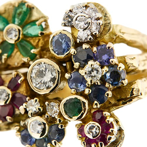 Bague 60 Bague à fleurs en or jaune 18k, rubis, saphirs, émeraudes et diamants 58 Facettes 35999