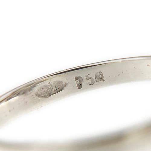 Bague 53 Bague fleur en or blanc 18 kt, émeraude et diamants 58 Facettes 40468