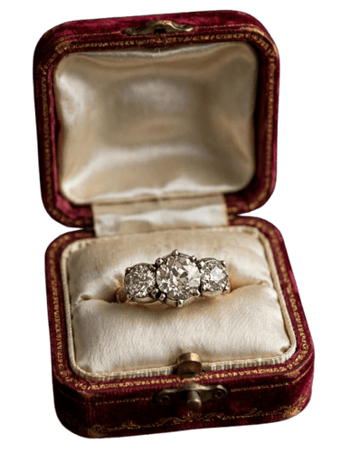 Bague 53 Bague trilogie de style victorien en or jaune 18 kt avec diamants 58 Facettes 589/26 R