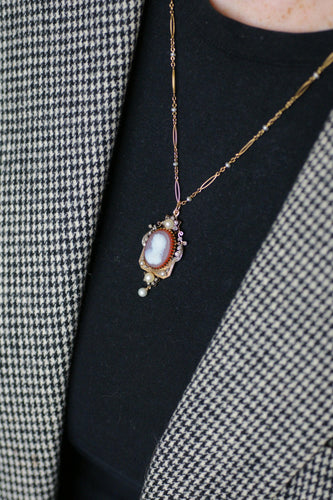 Collier Collier ancien - Camée en agate, perles et diamants, or rose et jaune 58 Facettes