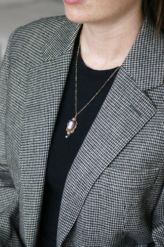 Collier Collier ancien - Camée en agate, perles et diamants, or rose et jaune 58 Facettes