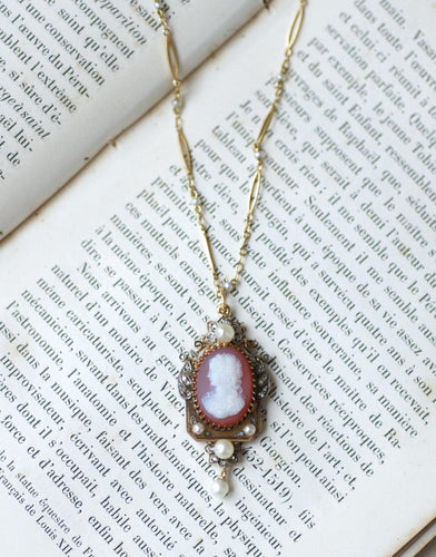 Collier Collier ancien - Camée en agate, perles et diamants, or rose et jaune 58 Facettes