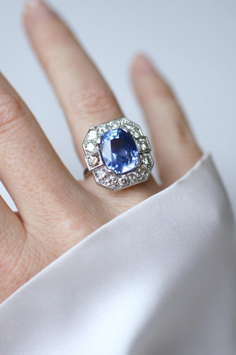 Bague 55 Bague Art déco en platine, saphir de Ceylan 12,20 ct et diamants 58 Facettes