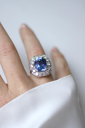Bague 55 Bague Art déco en platine, saphir de Ceylan 12,20 ct et diamants 58 Facettes
