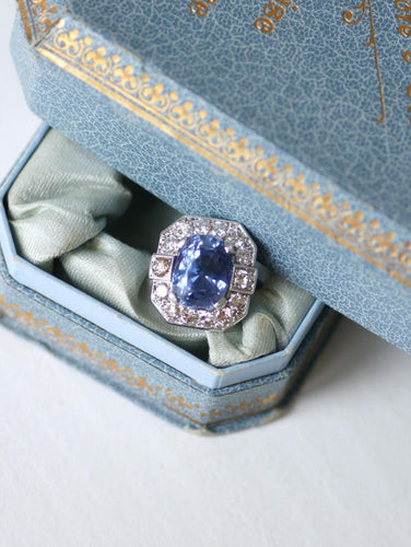 Bague 55 Bague Art déco en platine, saphir de Ceylan 12,20 ct et diamants 58 Facettes