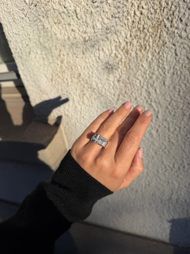 Bague 54 Bague Tank en or blanc 18k sertie de diamants 58 Facettes 467