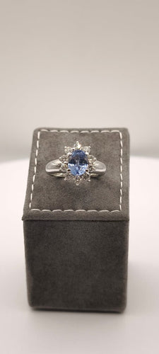 Bague 49 Bague en or blanc 18 carats avec saphir de Ceylan et 10 diamants 58 Facettes Valuor Modèle-007