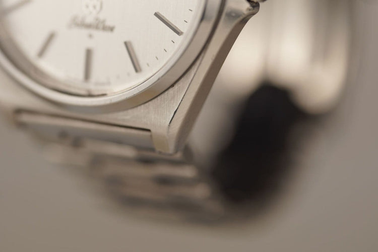 Montre Seiko Silverwave - Montre à quartz en acier 8229-8000 58 Facettes TOT-11089