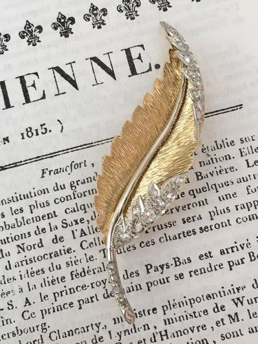 Broche Broche plume en or jaune et blanc 18k avec diamants taille rose 58 Facettes 307