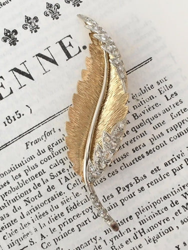Broche Broche plume en or jaune et blanc 18k avec diamants taille rose 58 Facettes 307