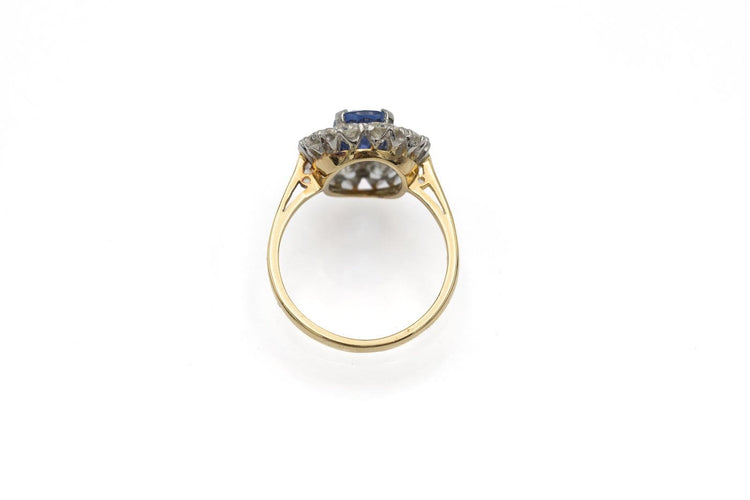 Bague 55 Bague en or jaune 18 carats avec saphir de Ceylan et diamants taille ancienne 58 Facettes 13672