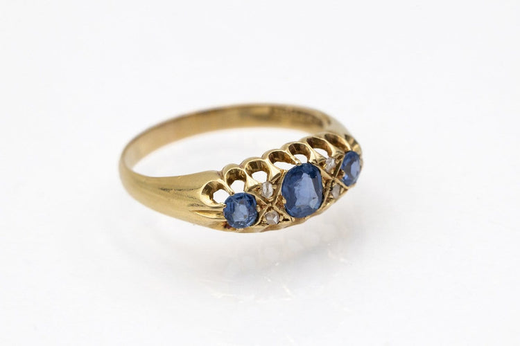 Bague 55.5 Bague de style édouardien en or jaune 18 carats, saphirs et diamants 58 Facettes 13656