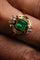 Bague 54 Bague des années 50 en or jaune 18 carats, émeraude et diamants 58 Facettes A-031