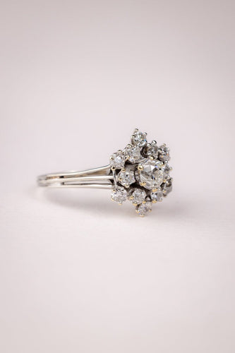 Bague 55.5 Bague flocon en or gris 18 carats et diamants taille ancienne 58 Facettes A-033