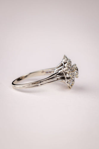 Bague 55.5 Bague flocon en or gris 18 carats et diamants taille ancienne 58 Facettes A-033