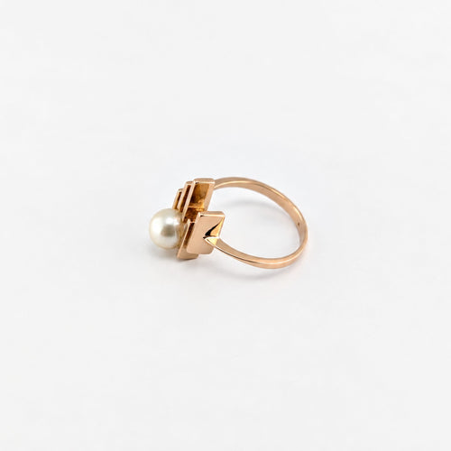 Bague 51 Bague - Or rose, décor géométrique et perle de culture 58 Facettes 38372
