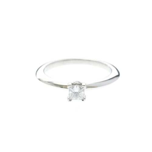 Bague Tiffany & Co. - Bague solitaire Lucida en platine avec diamant carré E/VVS2 58 Facettes zggp8x5z8j