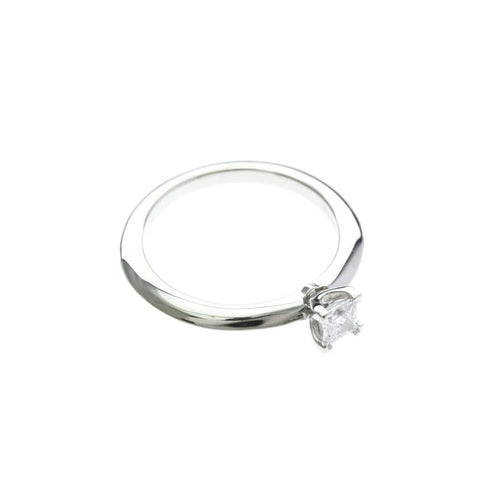 Bague Tiffany & Co. - Bague solitaire Lucida en platine avec diamant carré E/VVS2 58 Facettes zggp8x5z8j