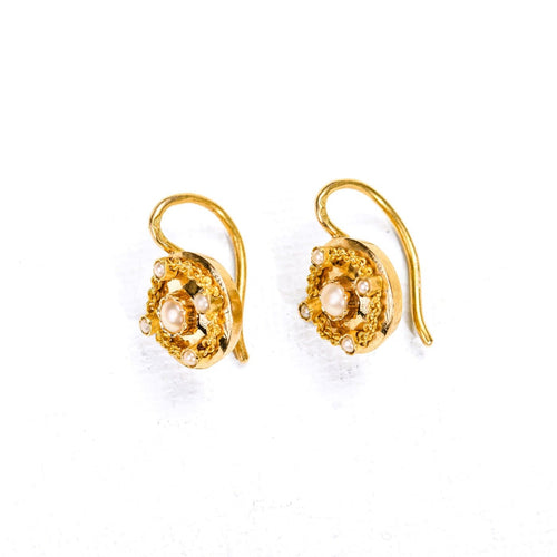 Boucles d'oreilles Boucles d’oreilles anciennes en or jaune 18k et perles 58 Facettes LMB-407