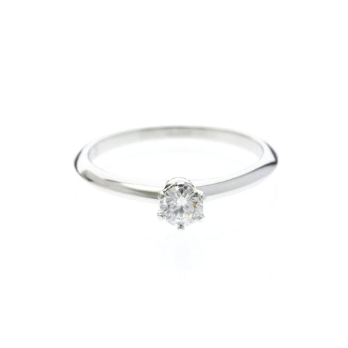 Bague Tiffany & Co. - Bague solitaire Tiffany Setting en platine avec diamant taille brillant G/VVS2 58 Facettes a1p96qrmuf