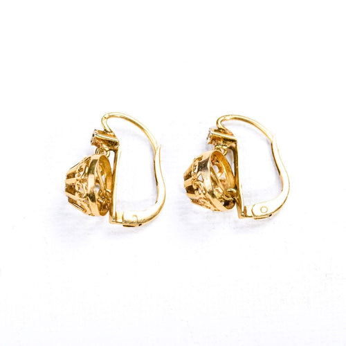 Boucles d'oreilles Boucles d’oreilles dormeuses anciennes en or jaune 750/1000 et diamants taille rose 58 Facettes LMB-406