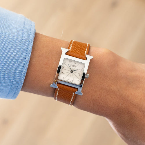 Montre Hermès - Montre Heure H, cadran argenté à chiffres arabes, SM 58 Facettes 603