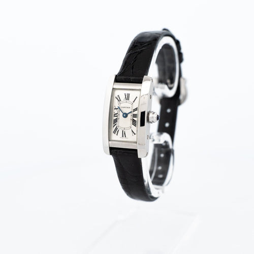 Montre Cartier - Montre Tank Américaine Mini à cadran argenté et chiffres romains 58 Facettes 617